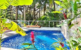 Casa Amable - Manuel Antonio